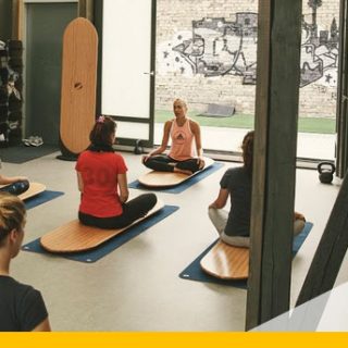 Yogaboard für Gleichgewicht und Körperbalance
